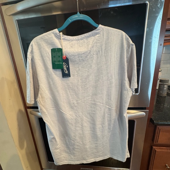NWT Men's Bundle! 6 Medium Shirts for Price of 1! - Picture 11 of 11